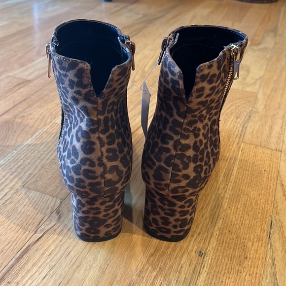new with tags heeled boots / booties - Picture 3 of 7